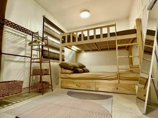 Hotel Cozy Holiday Home in San Pablo City for Groups of 8-10, San Pablo, photo