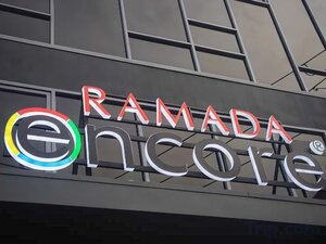 Гостиница Ramada Encore by Wyndham Makati