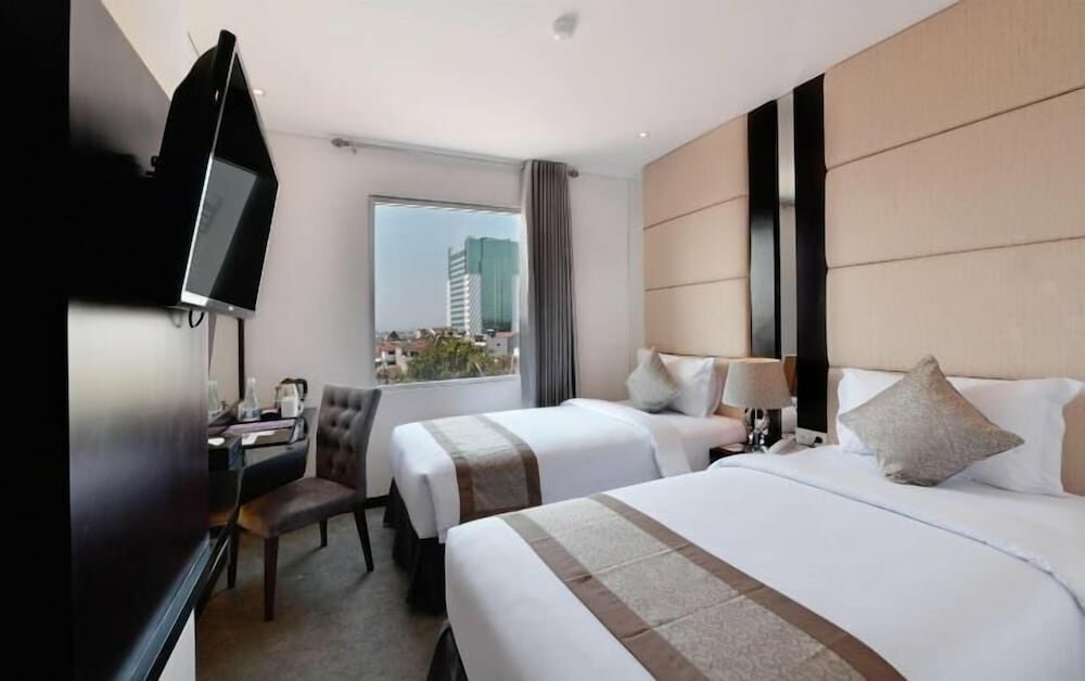 Hotel Serela Waringin, Bandung, photo