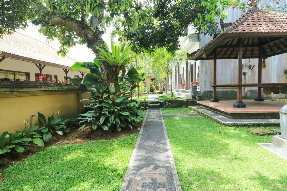 Фото Hotel Gianyar