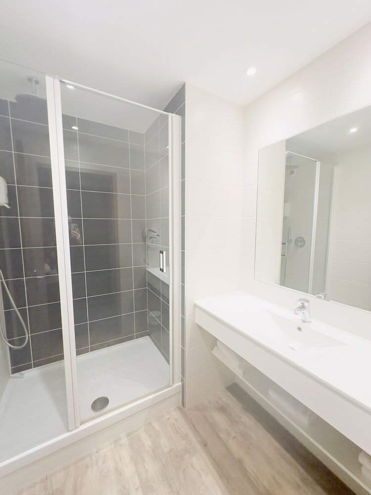 Фото Brit Hotel Saint Brieuc