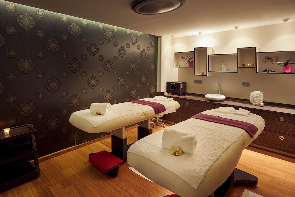 Фото Van der Valk Sélys Liège Hotel & SPA