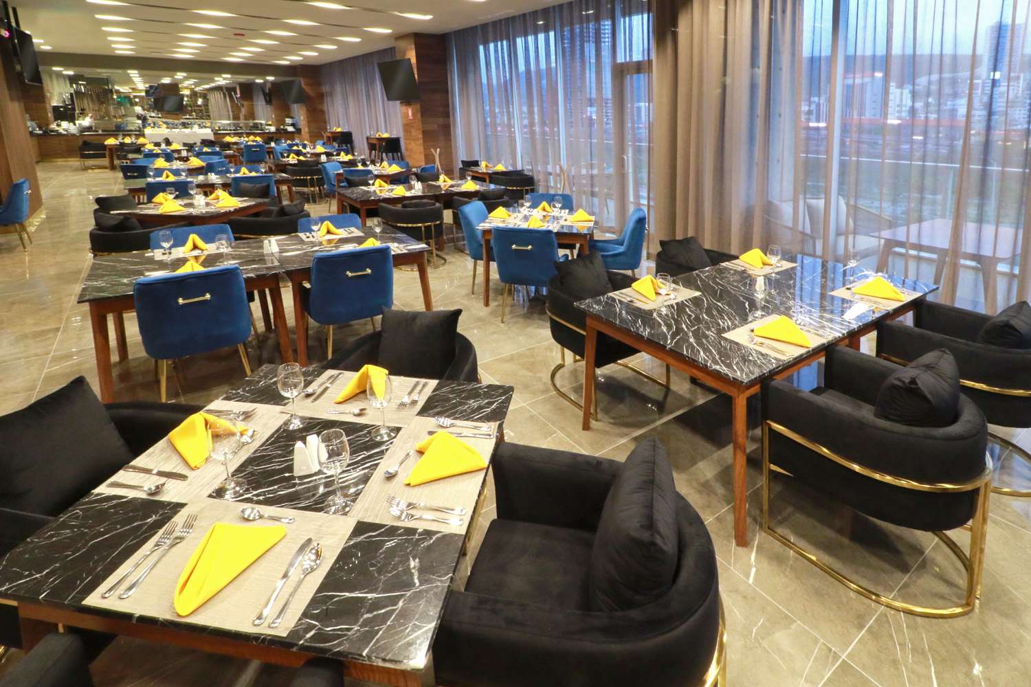 Фото Hilton Garden Inn Monterrey Obispado