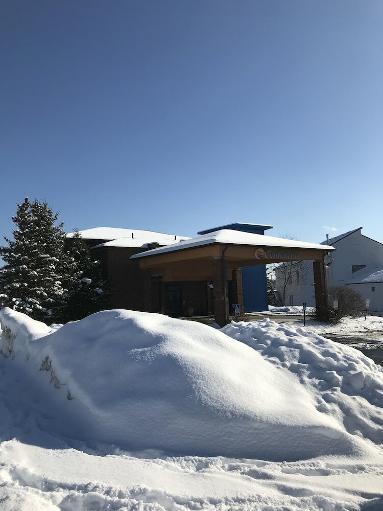 Фото Comfort Inn Ellsworth - Bar Harbor