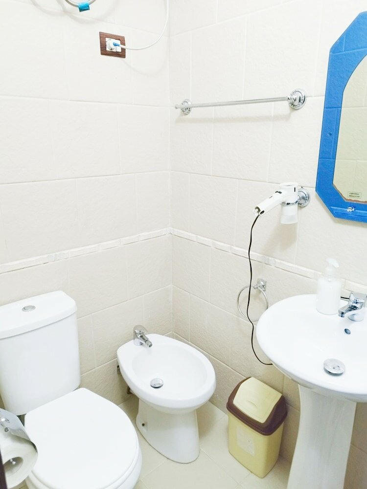 Фото Guva Mangalem Hotel Restaurant