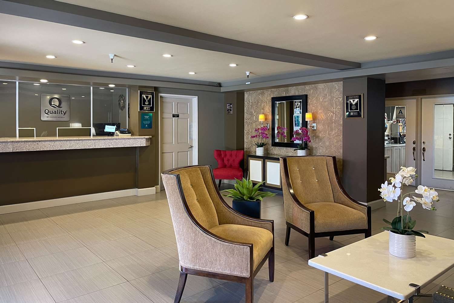 Фото Quality Inn Ontario Airport Convention Center