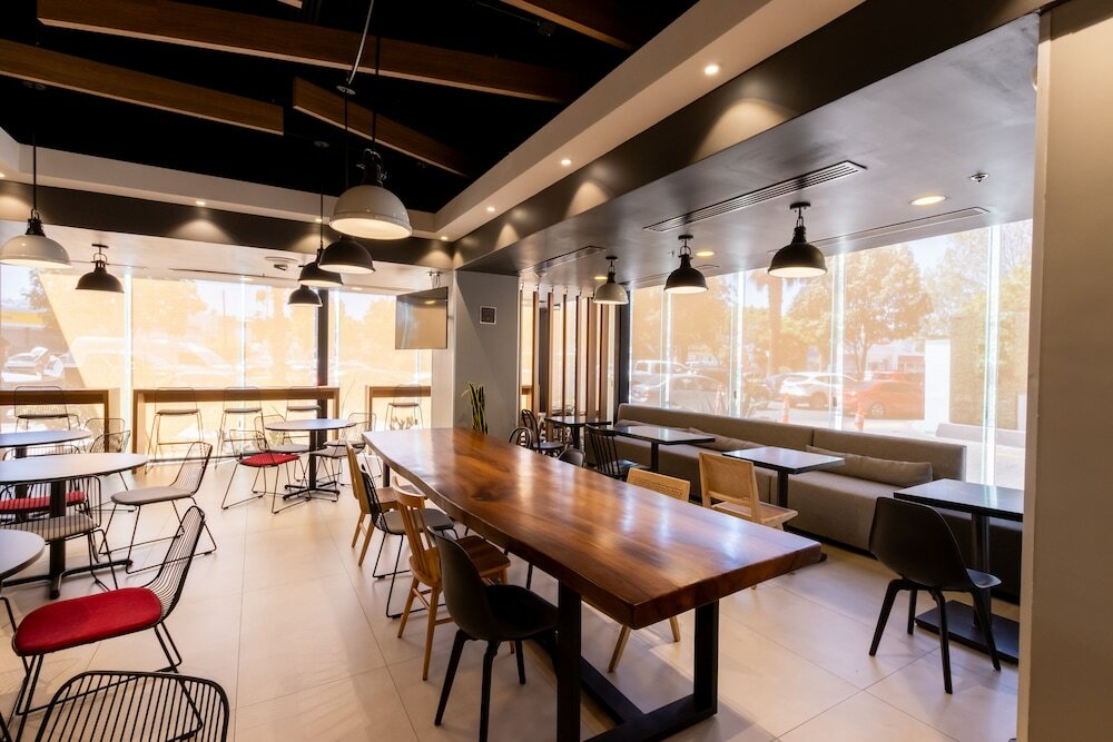 Фото Ibis Tijuana Zona Rio