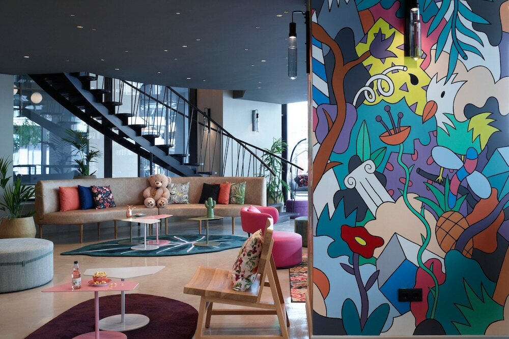 Фото Moxy Athens City