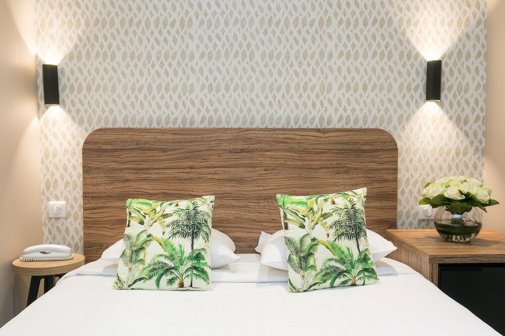 Фото Hôtel Locarno Nice