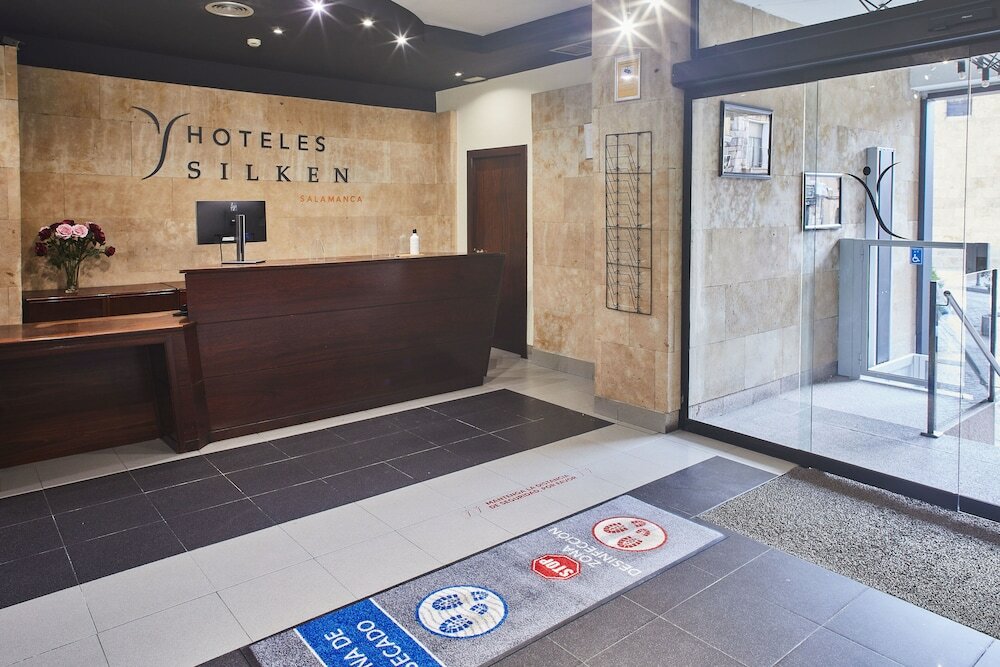 Фото Hotel Silken Rona Dalba