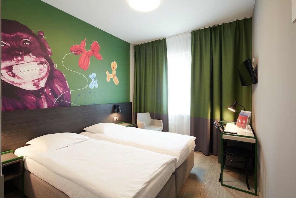 Фото Hotel Crystal