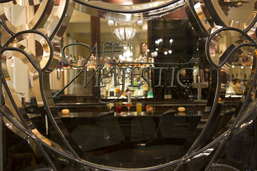 Фото Hotel Majestic