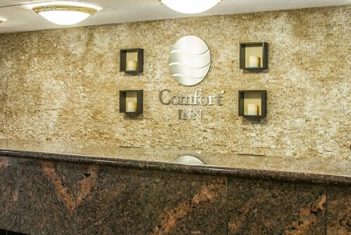 Гостиница Comfort Inn в Лансинге