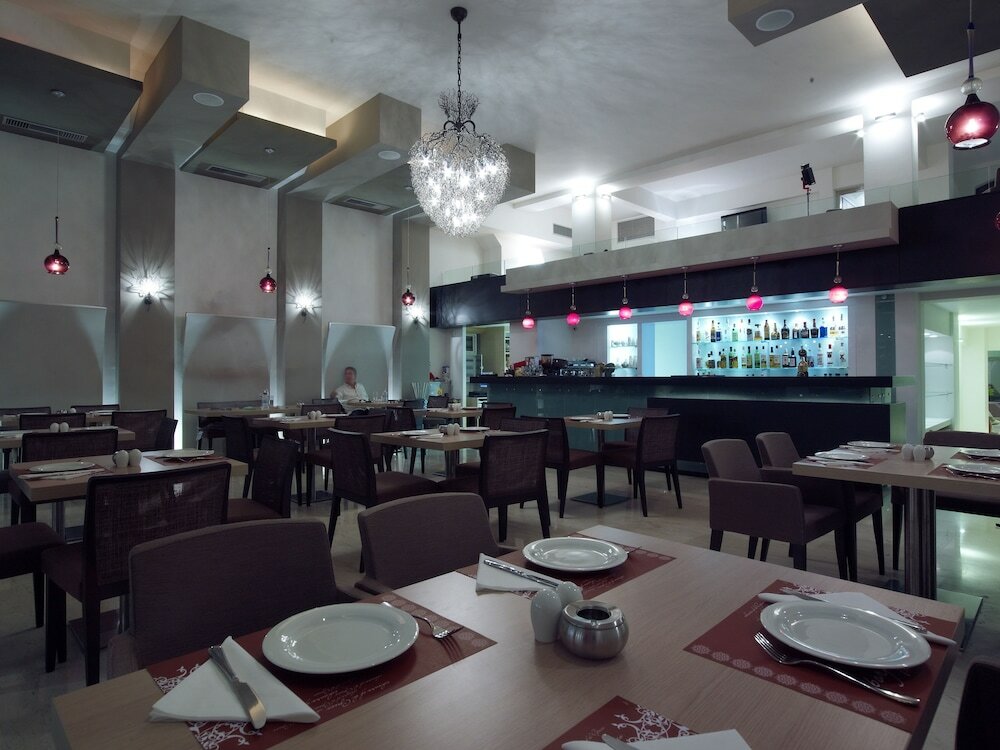 Фото El Greco Hotel