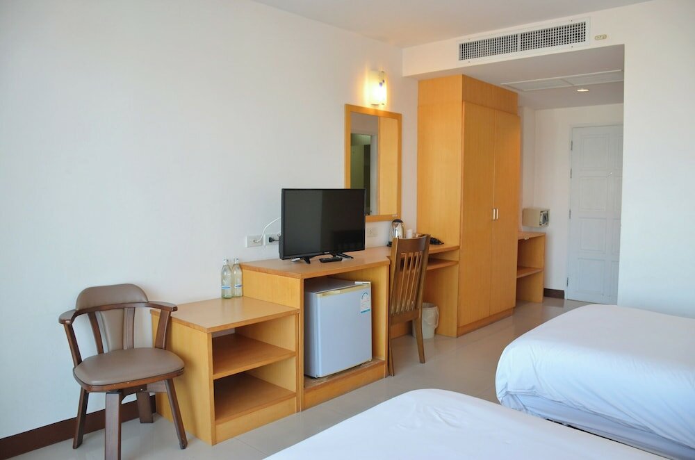 Фото Baan Manthana Hotel