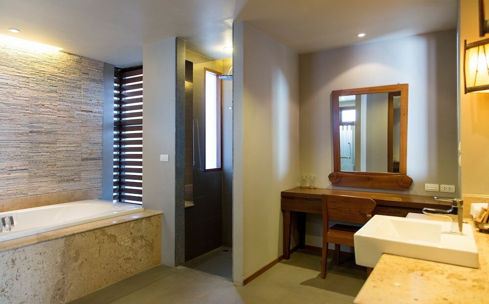 Фото Maehaad Bay Resort