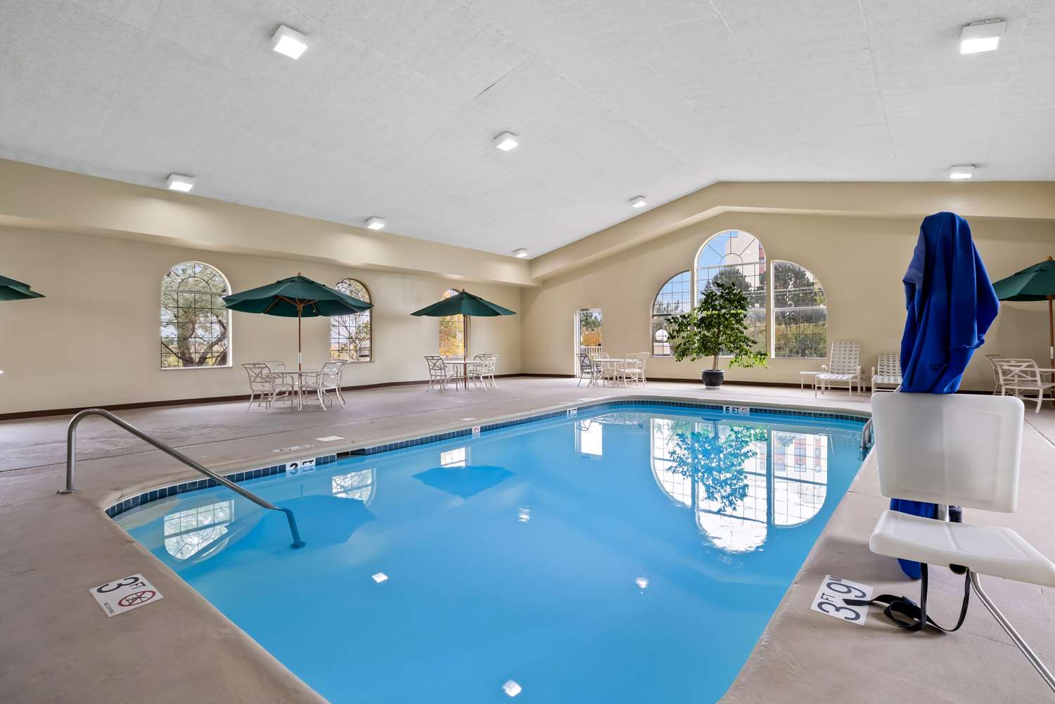 Фото Quality Inn near Monument Health Rapid City Hospital