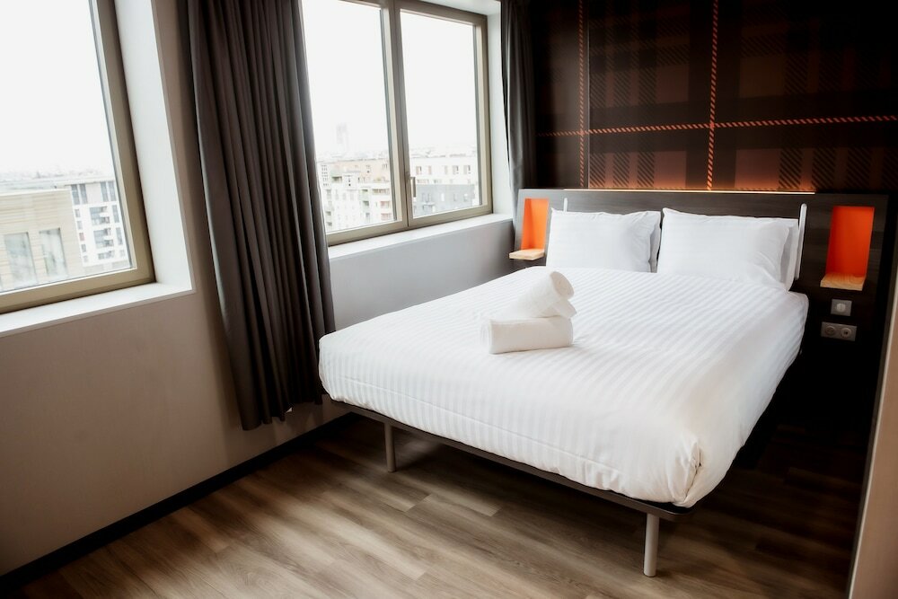 Фото EasyHotel Paris Nord Aubervilliers
