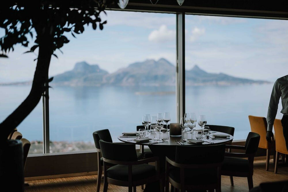 Фото Wood Hotel Bodø