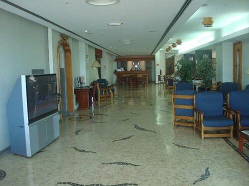 Внешний вид отеля Hotel Gaivota Azores в Понта-Делгаде, фото 5