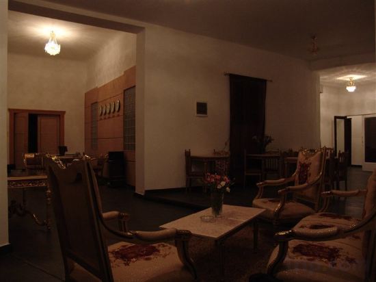 Фото New Grand Royal Hotel