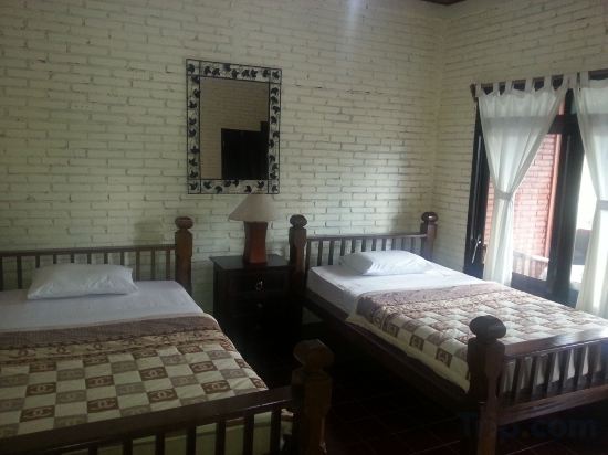 Фото Puri Cantik Bungalow