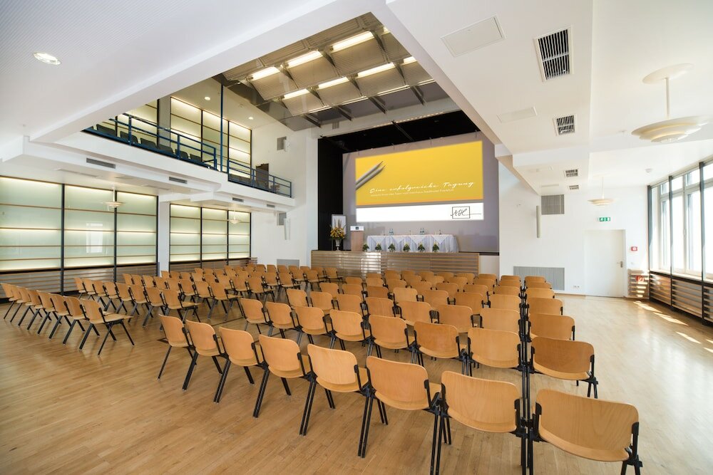 Фото Mainhaus Stadthotel Frankfurt