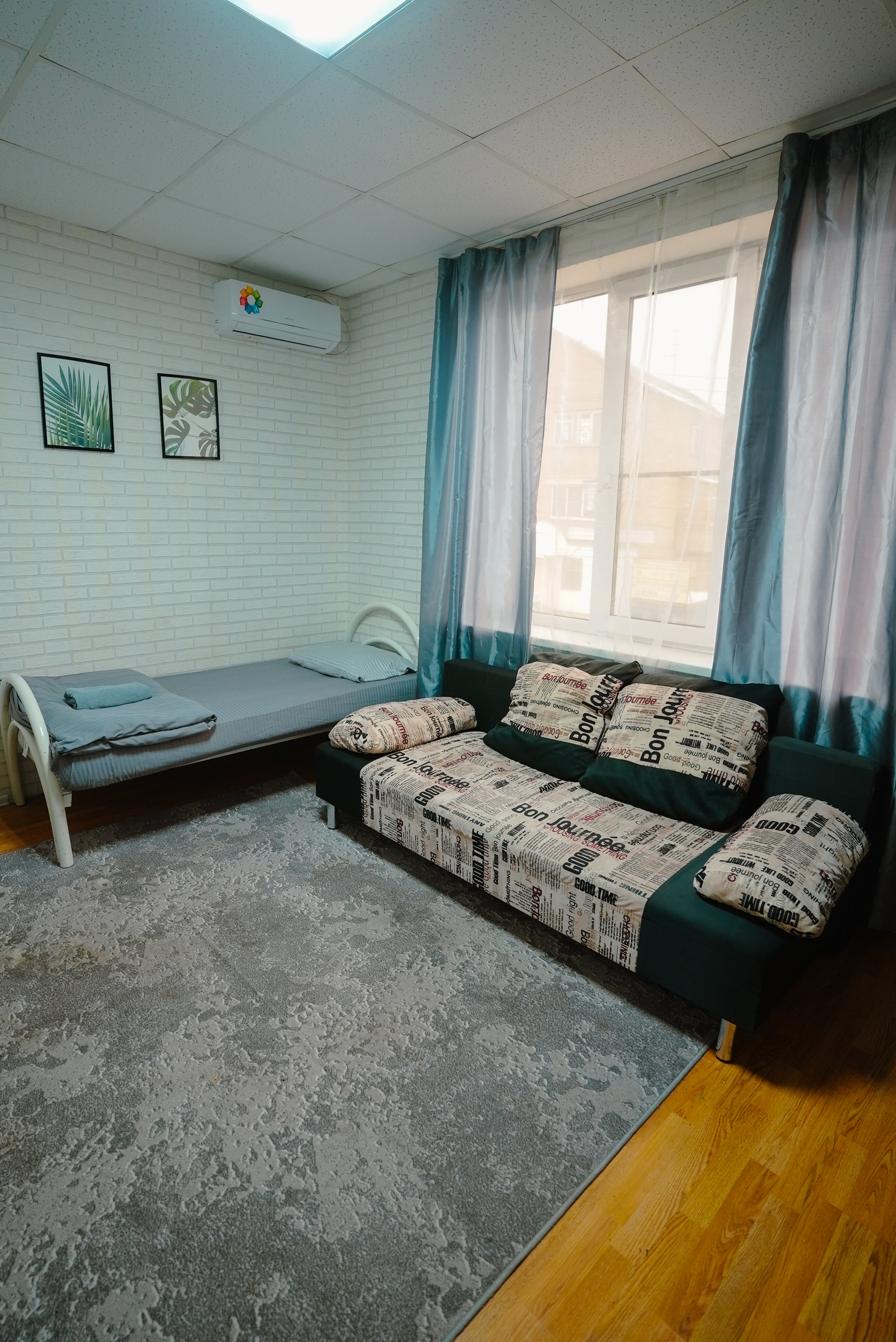Фото Точка