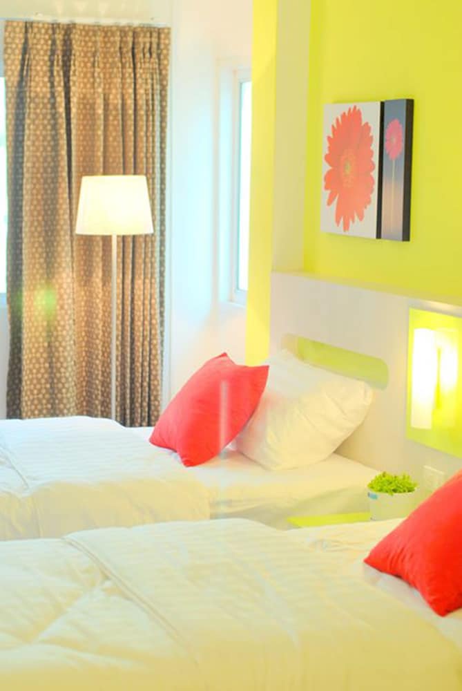 Фото The Inn Saladaeng