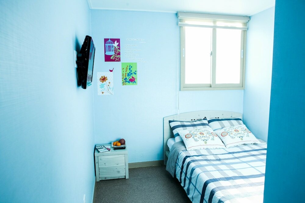 Фото Well Plus Bnb Guest House