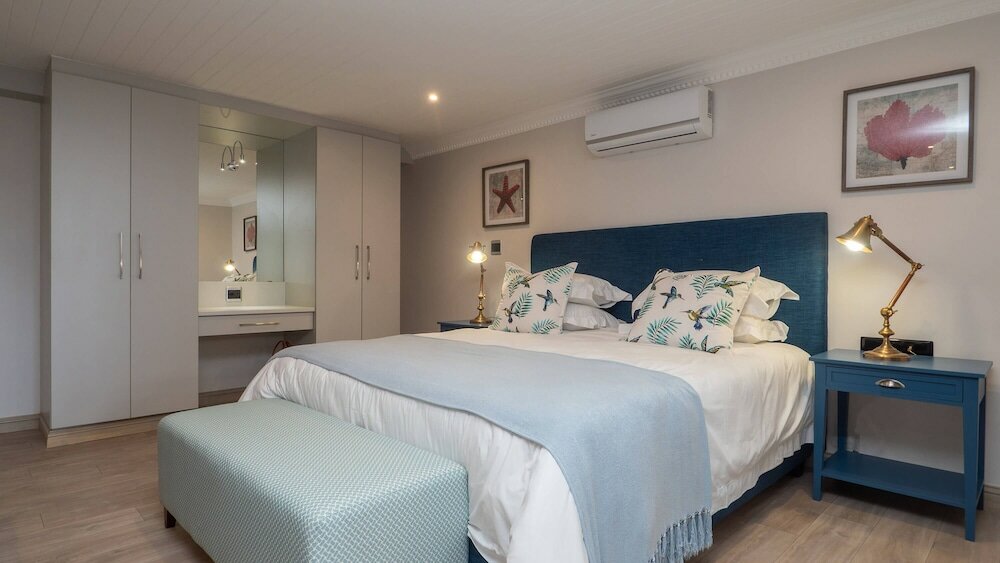 Фото Hamilton House
