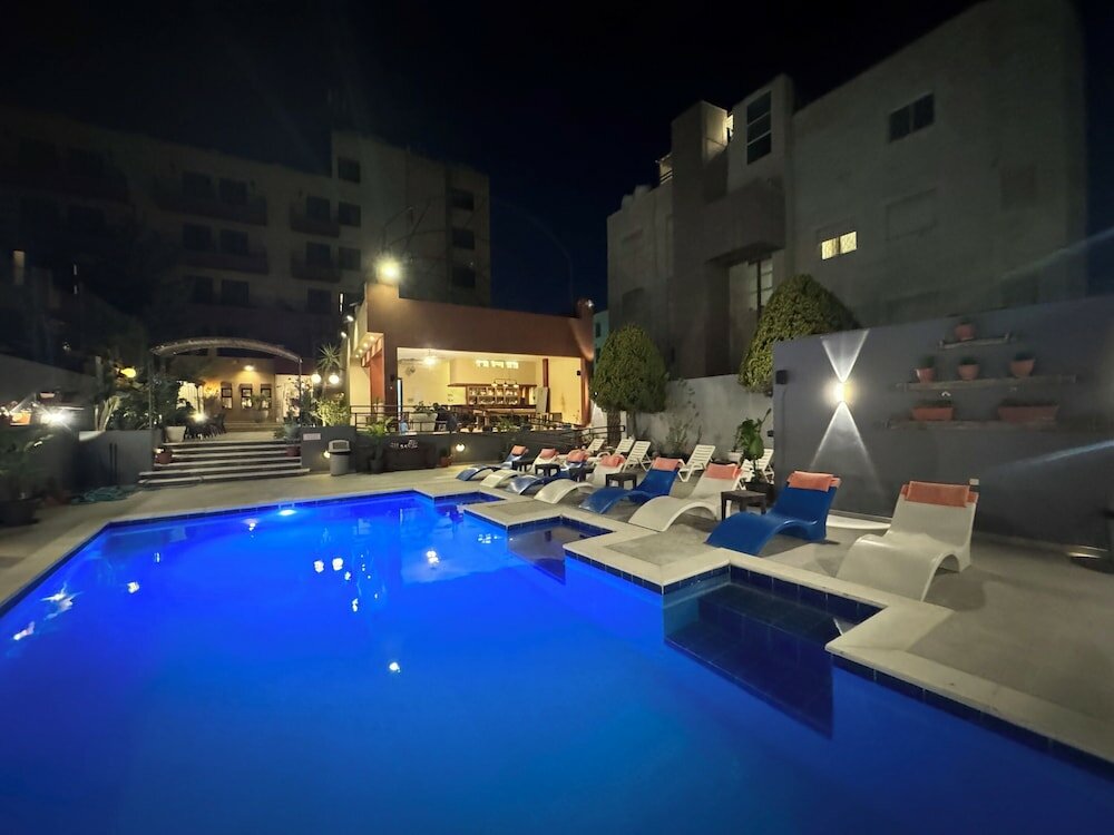 Фото Grand Madaba Hotel