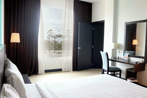 Гостиница King's Hotel Nagoya Batam на Провинции Острова Риау