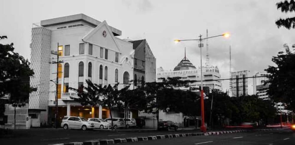 Фото DeMira Hotel