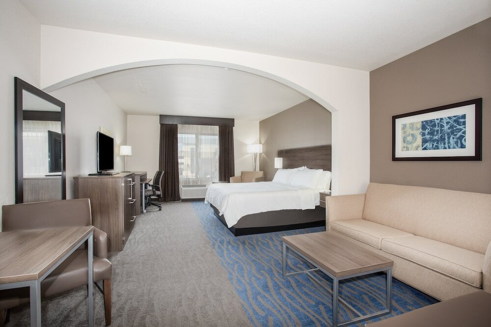 Фото Holiday Inn Express & Suites Manhattan, an Ihg Hotel