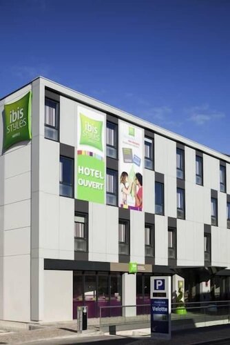 Гостиница Ibis Styles Montelimar Centre в Приве