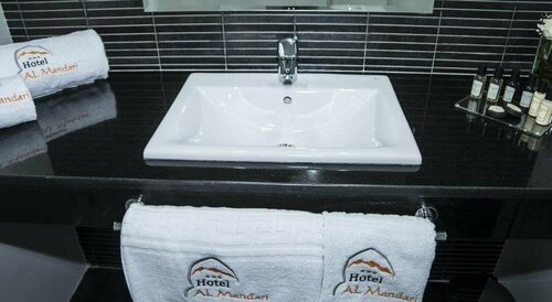 Гостиница Hotel Al Mandari в Тетуане