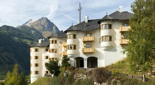 Внешний вид отеля Hotel Goldried в Матрае, фото 1