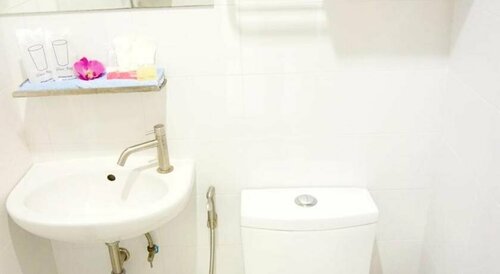 Гостиница Amphawaree Hotel в Самутсонгкхраме