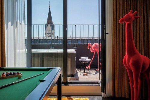 Гостиница Roomers Munich, Autograph Collection в Мюнхене