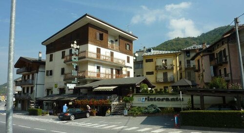 Внешний вид отеля Relais del Nazionale в Вернанте, фото 1