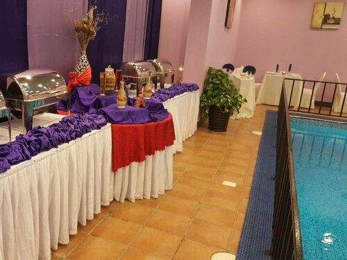 Хостел Reem Hotel Apartments в Сухаре