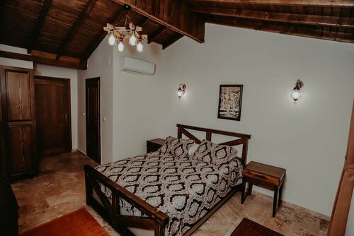 Гостиница Tetrapole Boutique Hotel в Дефне