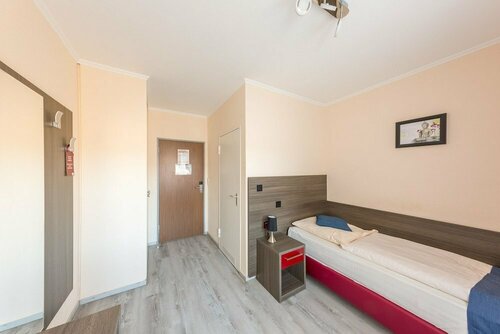 Гостиница Hotel Klein в Бад-Фильбеле