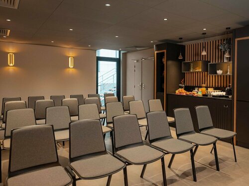 Гостиница Novotel Paris Val de Fontenay в Ганьи