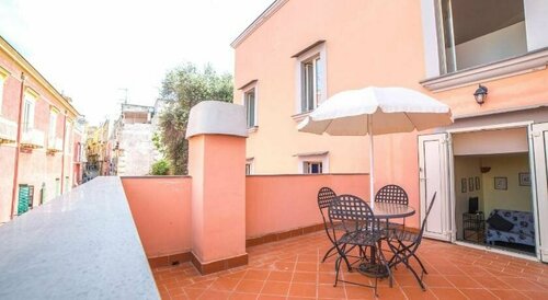Гостиница Il Borghetto Apartments & Rooms в Прочиде