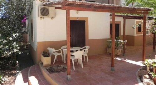 Гостиница Allotjament Turístic Vacacional Allida на Форментере