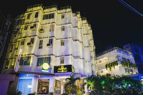 Dodas Palace by ShriGo Hotels