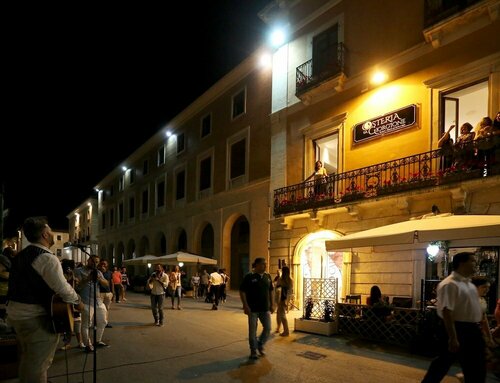 Гостиница Hotel L'Aquila в Л’Акуиле