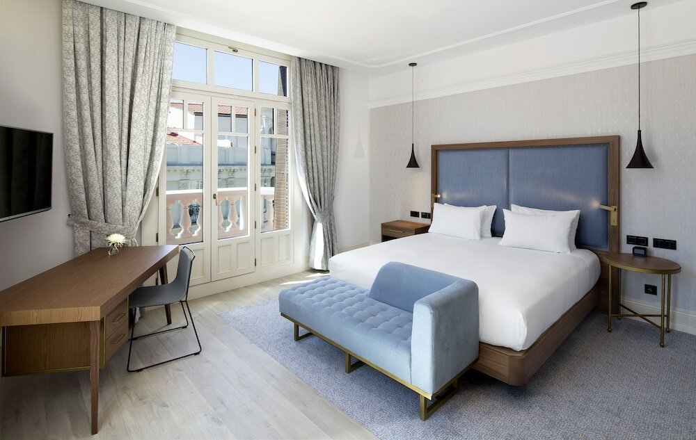 Фото DoubleTree by Hilton Madrid - Prado